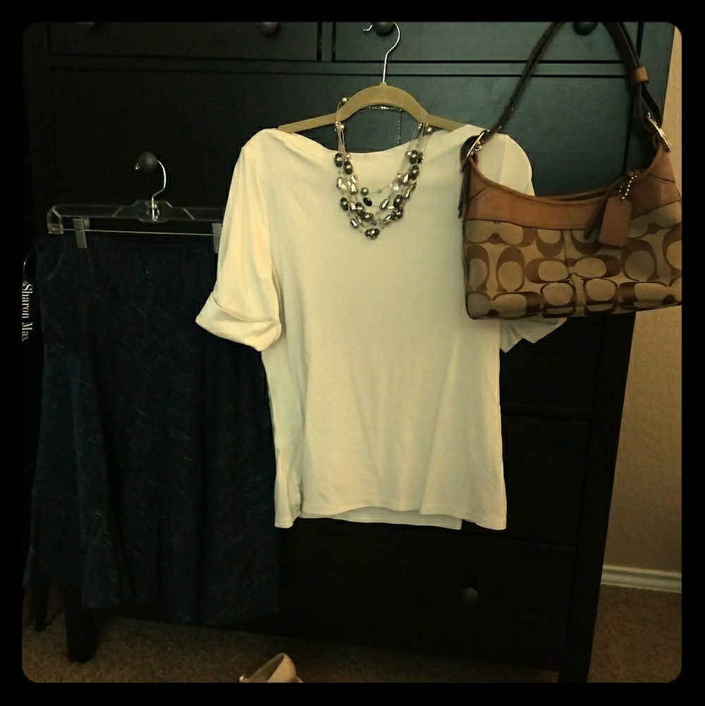 Work ready skirt that you'll mix and match